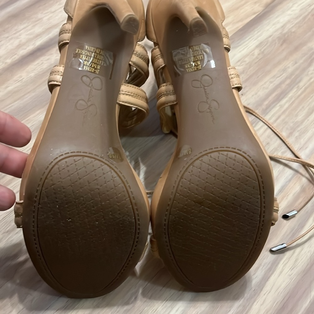 Jessica Simpson beige sandals size 8 - Picture 5 of 8